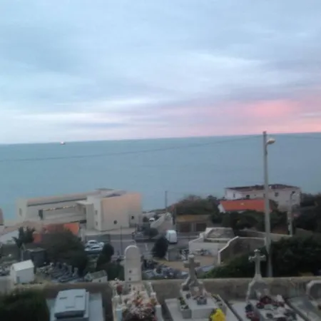 Grand Loft 73m2 Renové Centre Vue Jardin 8 Couchages Sète