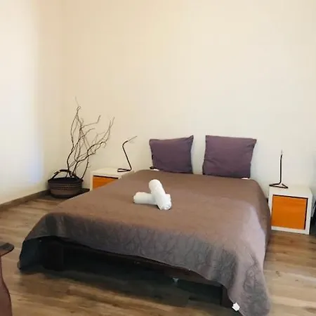 Appartement Grand Loft 73m2 Renové Centre Vue Jardin 8 Couchages Sète